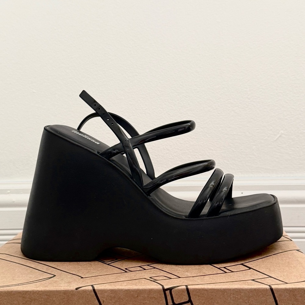 Melissa Jessie Black Platform Sandals